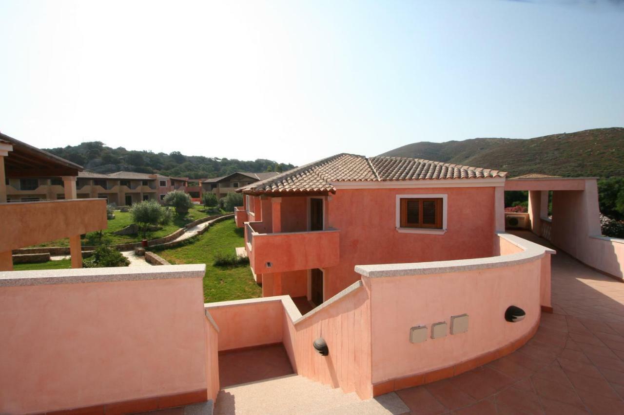 Le Corti Di Marinella Aparthotel Marinella  Exterior photo